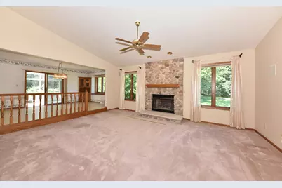 W236N7179  Meadow Ln, Sussex, WI 53089 - Photo 18