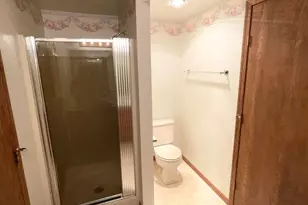 W236N7179 Meadow Ln, Sussex, WI 53089 - Photo 12