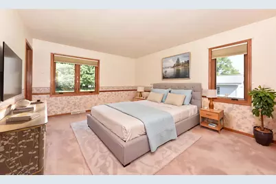 W236N7179  Meadow Ln, Sussex, WI 53089 - Photo 6
