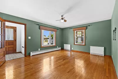 3321  Tenth Ave, Racine, WI 53402 - Photo 8