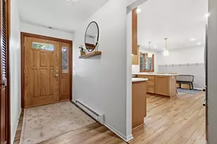 1020 S Washington Dr, Howards Grove, WI 53083 - Photo 12
