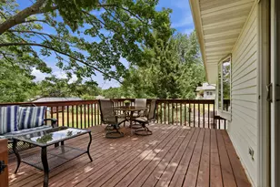 1020 S Washington Dr, Howards Grove, WI 53083 - Photo 32