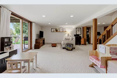 1020 S Washington Dr, Howards Grove, WI 53083 - Photo 22