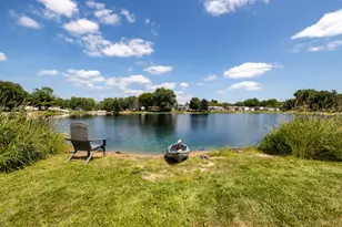 176 Ridgeway Dr, Dousman, WI 53118 - Photo 6
