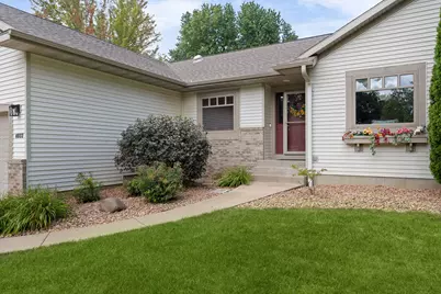 4033  Beverly Dr, Onalaska, WI 54650 - Photo 2