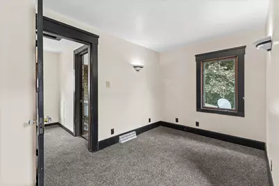 419  Hayes Ave, Racine, WI 53405 - Photo 20