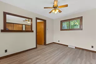 419 Hayes Avenue, Racine, WI 53405 - Photo 14