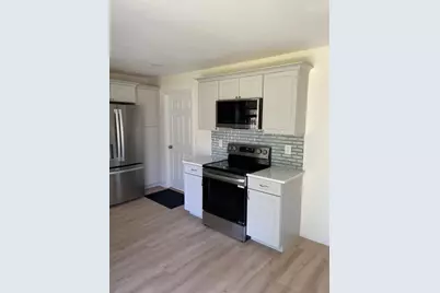 1422 W Van Norman Ave, Milwaukee, WI 53221 - Photo 16