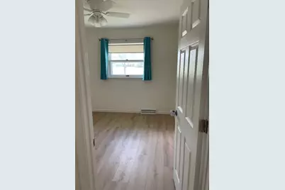 1422 W Van Norman Ave, Milwaukee, WI 53221 - Photo 38