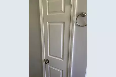 1422 W Van Norman Ave, Milwaukee, WI 53221 - Photo 52