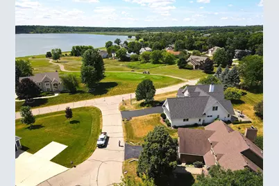1230  Gleneagles Ct #22-11, Geneva, WI 53147 - Photo 40