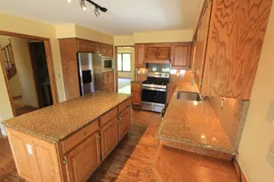 1230 Gleneagles Ct, Geneva, WI 53147 - Photo 8