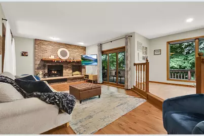 1753  Whispering Woods Ct, Richfield, WI 53076 - Photo 4