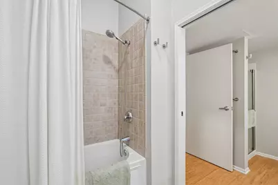 1924 N Hubbard St #319, Milwaukee, WI 53212 - Photo 14