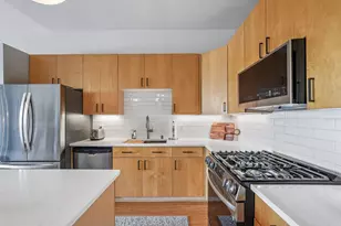 1924 N Hubbard St, Milwaukee, WI 53212 - Photo 6