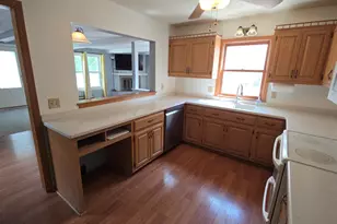 6840 S North Cape Rd, Franklin, WI 53132 - Photo 8