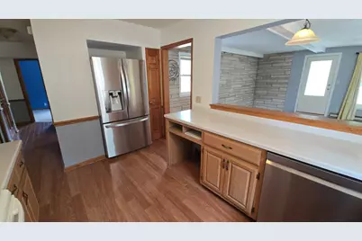6840 S North Cape Rd, Franklin, WI 53132 - Photo 12