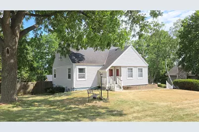 6840 S North Cape Rd, Franklin, WI 53132 - Photo 1