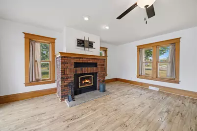 704 E Sherman Ave, Fort Atkinson, WI 53538 - Photo 6