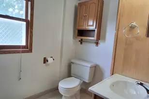 131 E Burnett St, Beaver Dam, WI 53916 - Photo 6