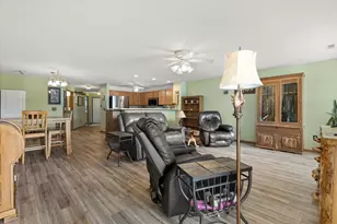 2107 Landings Ln, Delavan, WI 53115 - Photo 8