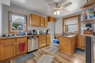 528 S 65th St, Milwaukee, WI 53214 - Photo 10