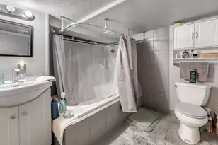 528 S 65th St, Milwaukee, WI 53214 - Photo 24