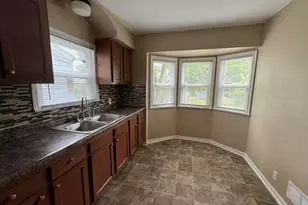 4377 N 48th St, Milwaukee, WI 53216 - Photo 8