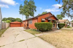 7063 N 37th St, Milwaukee, WI 53209 - Photo 2
