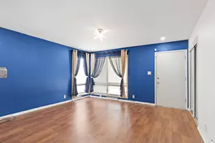 7063 N 37th St, Milwaukee, WI 53209 - Photo 14