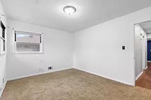 7063 N 37th St, Milwaukee, WI 53209 - Photo 20