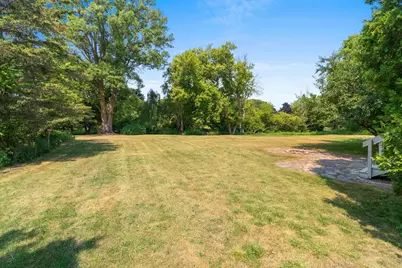 848 E Washington Ave, Cleveland, WI 53015 - Photo 56