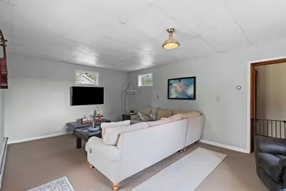 848 E Washington Ave, Cleveland, WI 53015 - Photo 16