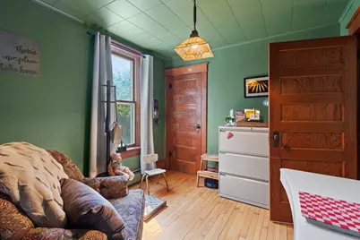 848 E Washington Ave, Cleveland, WI 53015 - Photo 14