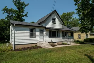 187 S Main St, Dousman, WI 53118 - Photo 4
