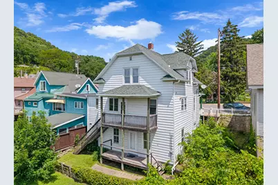 23 N Hill St, Fountain City, WI 54629 - Photo 6