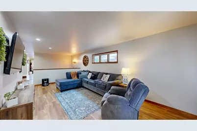 1511  9th St, La Crosse, WI 54601 - Photo 4