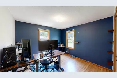 2715  Burr Oak St, Shelby, WI 54601 - Photo 12