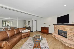 28906 Beach Dr, Racine, WI 53185 - Photo 16