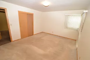 2672 N 115th St, Wauwatosa, WI 53226 - Photo 10