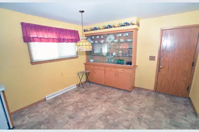 2672 N 115th St, Wauwatosa, WI 53226 - Photo 8