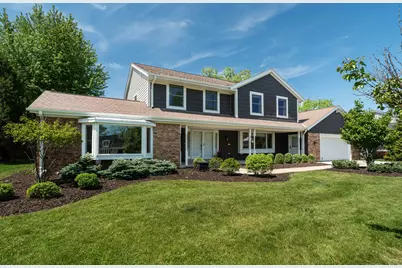 9439 N Broadmoor Rd, Bayside, WI 53217 - Photo 34