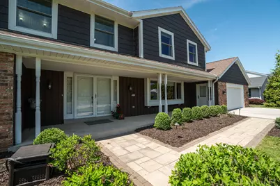 9439 N Broadmoor Rd, Bayside, WI 53217 - Photo 4