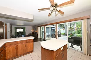 4520 Garden Dr, Racine, WI 53403 - Photo 10