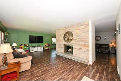 4520  Garden Dr, Racine, WI 53403 - Photo 2