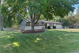 W157N9750 Glenwood Rd, Germantown, WI 53022 - Photo 2