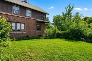 3716 W Sarnow St, Milwaukee, WI 53208 - Photo 22