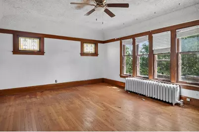 3716 W Sarnow St, Milwaukee, WI 53208 - Photo 6
