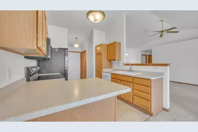 1530  Berrywood Ct #25, Sheboygan, WI 53081 - Photo 4
