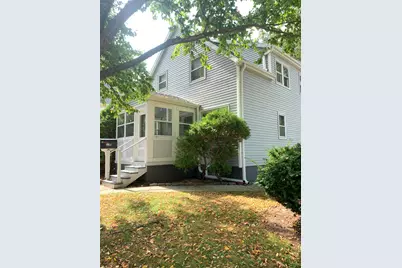 3747 S Arctic Ave, Saint Francis, WI 53235 - Photo 2
